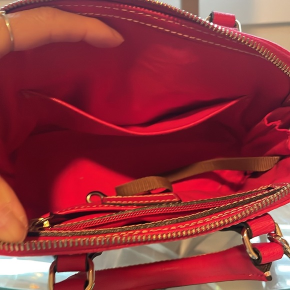 Dooney & Bourke purse - Picture 5 of 9